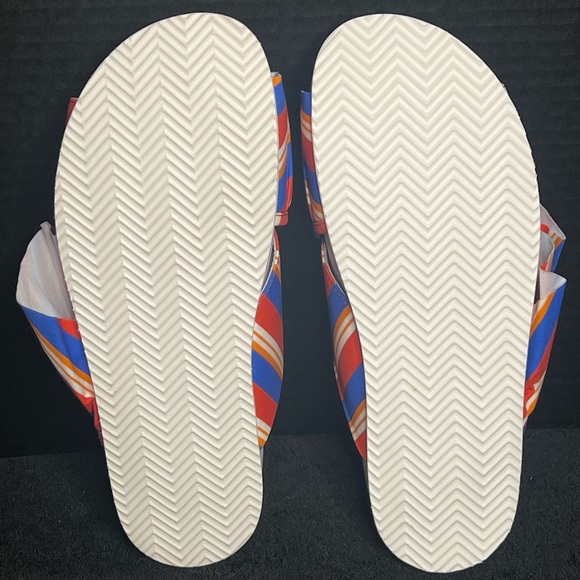 New with Box Joshua Ruffle Pool Slides Size 11 - Picture 5 of 7
